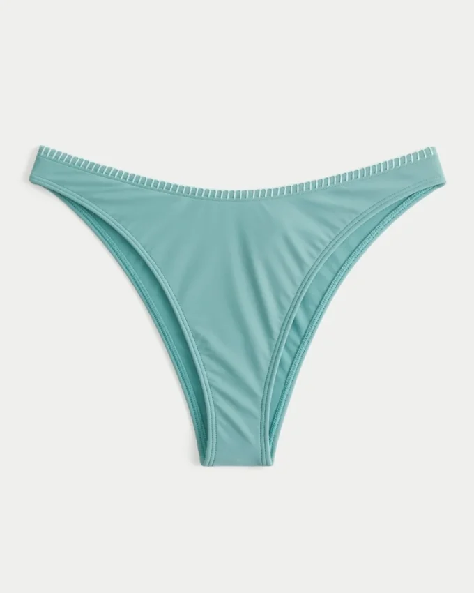 Slip de bikini cu tăietură înaltă