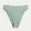 Slip de bikini curbat, cu talie înaltă, cu dungi și decupaj înalt