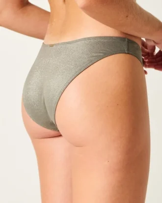 Slip de bikini strălucitor, cu tăietură înaltă