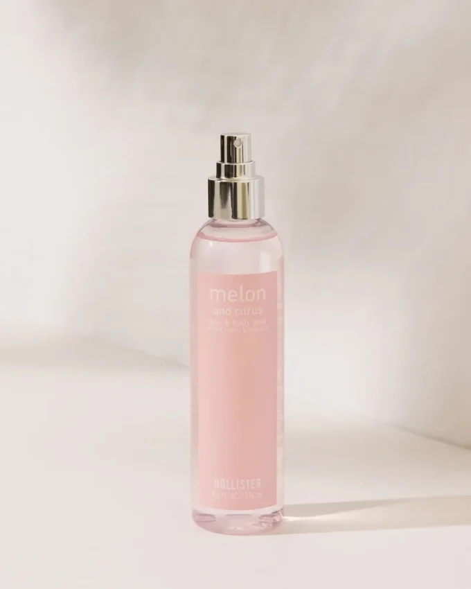 Spray pentru păr și corp cu aromă de pepene galben și citrice Spray pentru păr și corp cu aromă de pepene galben și citrice