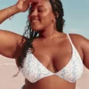 Sutien bikini cu balene și decolteu adânc, cu nervuri Sutien bikini cu balene și decolteu adânc, cu nervuri