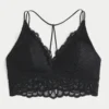 Sutien tip bralette din dantelă croșetată Sutien tip bralette din dantelă croșetată