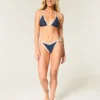 Sutien triunghiular pentru bikini Sutien triunghiular pentru bikini