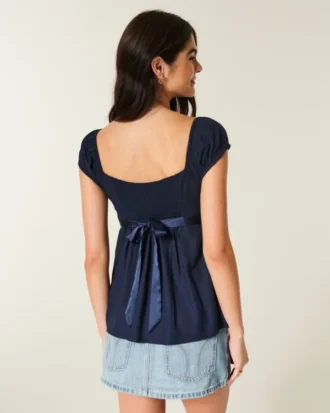 Top babydoll din satin cu fundă Top babydoll din satin cu fundă