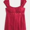 Top babydoll din satin cu fundă Top babydoll din satin cu fundă