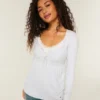 Top babydoll Henley cu legături în spate Top babydoll Henley cu legături în spate