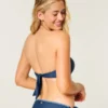 Top de bikini bandeau cu inel O Top de bikini bandeau cu inel O