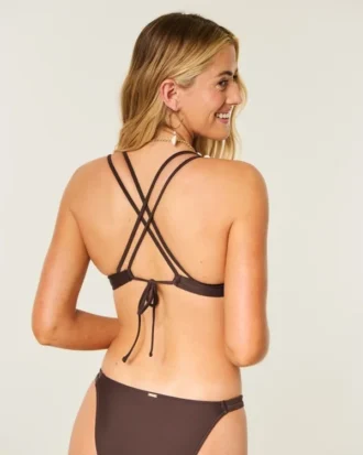Top de bikini cu bretele și sârmă, decorat cu scoici