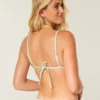 Top de bikini triunghiular cu mărgele peste umăr