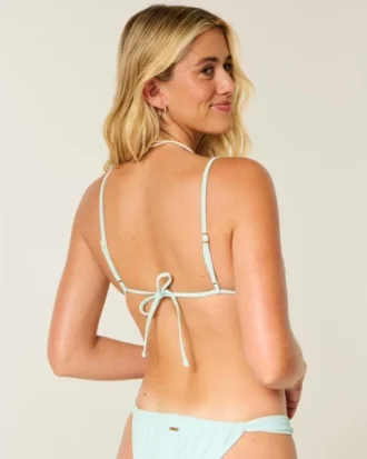 Top de bikini triunghiular cu mărgele peste umăr