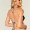 Top de bikini triunghiular în stil croșetat Top de bikini triunghiular în stil croșetat