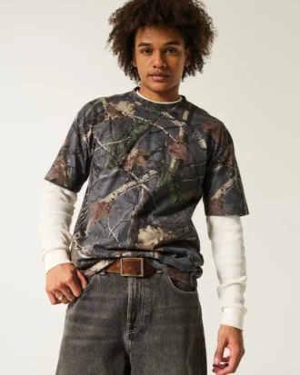 Tricou boxy din material gros, cu imprimeu camuflaj