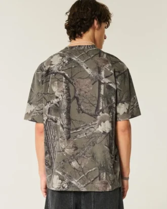 Tricou boxy din material gros, cu imprimeu camuflaj