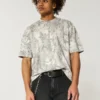 Tricou boxy heavyweight crop camo cu guler rotund Tricou boxy heavyweight crop camo cu guler rotund