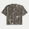 Tricou boxy heavyweight crop camo cu guler rotund Tricou boxy heavyweight crop camo cu guler rotund