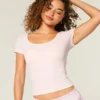 Tricou cu gât rotund Tricou cu gât rotund