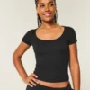 Tricou cu gât rotund