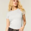 Tricou cu guler rotund Tricou cu guler rotund