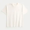 Tricou cu guler rotund, croi drept, gros, cu logo mic Tricou cu guler rotund, croi drept, gros, cu logo mic
