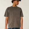 Tricou cu guler rotund din bumbac spălat, gros, croi drept Tricou cu guler rotund din bumbac spălat, gros, croi drept