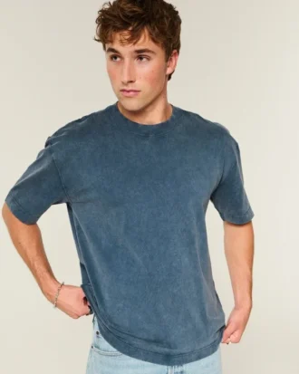 Tricou cu guler rotund din bumbac spălat, gros, croi drept
