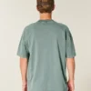 Tricou cu guler rotund din bumbac spălat, gros, croi drept Tricou cu guler rotund din bumbac spălat, gros, croi drept