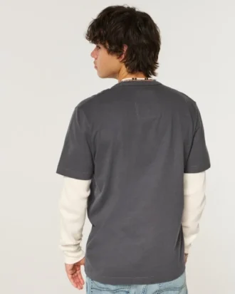 Tricou cu mâneci lungi și logo grafic Tricou cu mâneci lungi și logo grafic