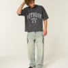 Tricou de fotbal Detroit Graphic, croit larg, din material gros Tricou de fotbal Detroit Graphic, croit larg, din material gros