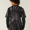 Tricou din bumbac gros, cu guler rotund, vopsit în stil tie-dye Tricou din bumbac gros, cu guler rotund, vopsit în stil tie-dye