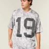 Tricou larg cu imprimeu camuflaj