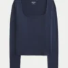Tricou pentru bebeluși cu mâneci lungi, fără cusături, cu guler pătrat Tricou pentru bebeluși cu mâneci lungi, fără cusături, cu guler pătrat