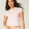 Tricou pentru bebeluși din țesătură moale, elastică, fără cusături Tricou pentru bebeluși din țesătură moale, elastică, fără cusături